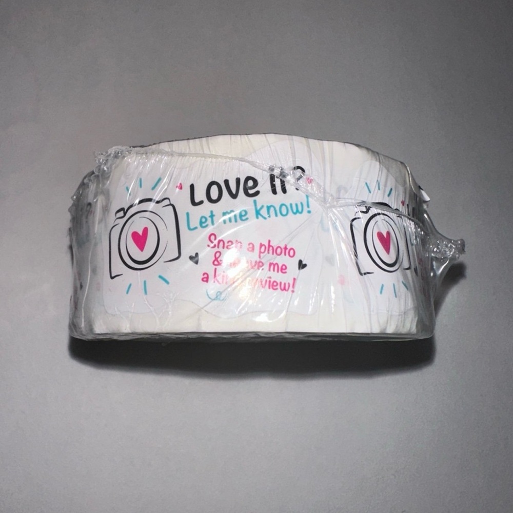 500 pcs Love it? Let me know! Stickers - Picture 2 of 4